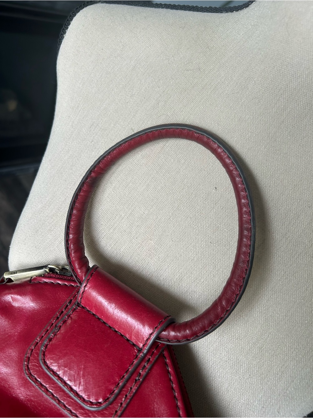 HOBO Red Leather Wristlet Clutch with Circular Handle - Picture 4 of 5